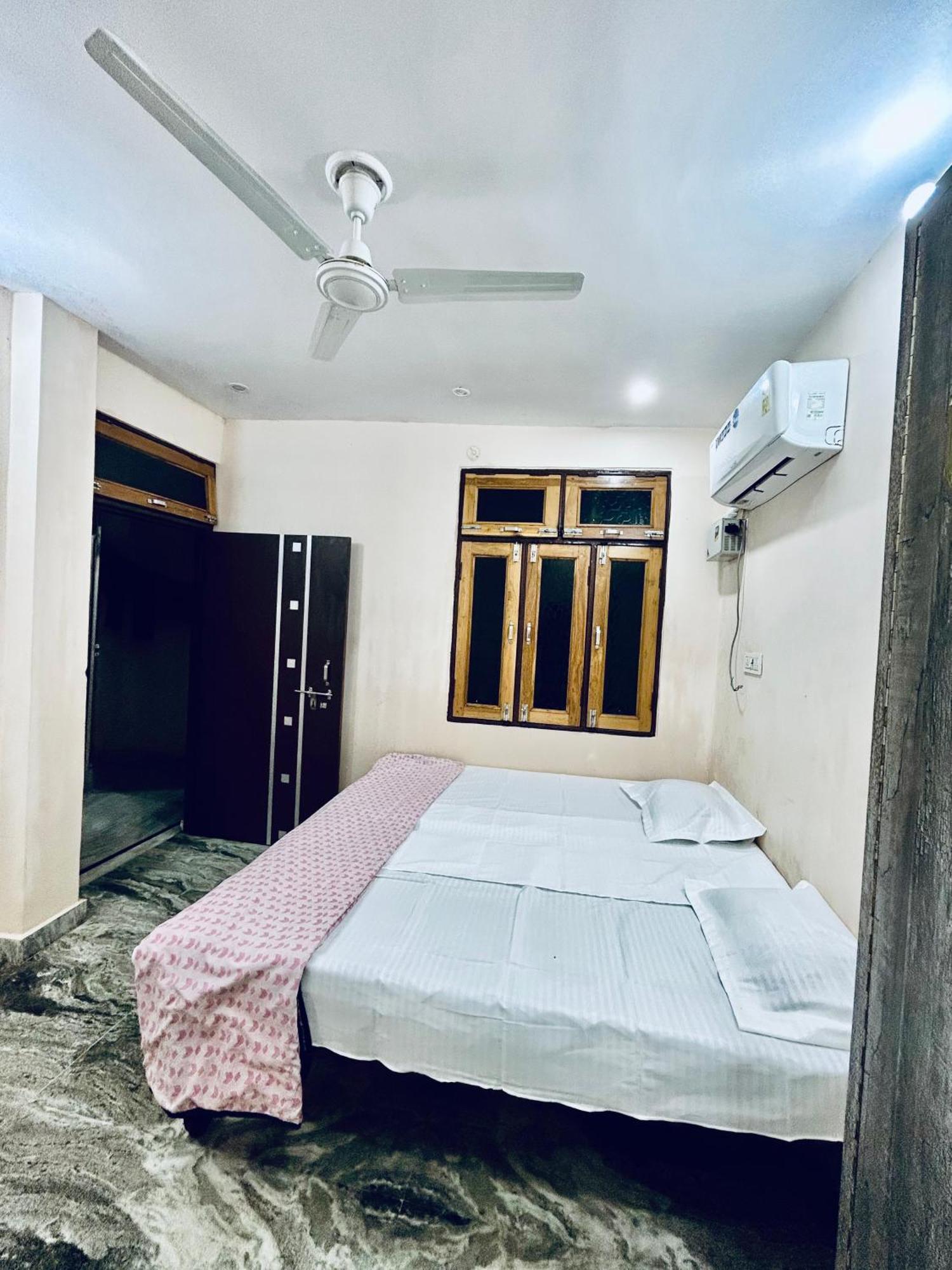 Vila Vishwanath Residency Allāhābād Junction Exteriér fotografie